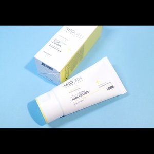 Neogen Intensive Blemish Care Foam Cleanser